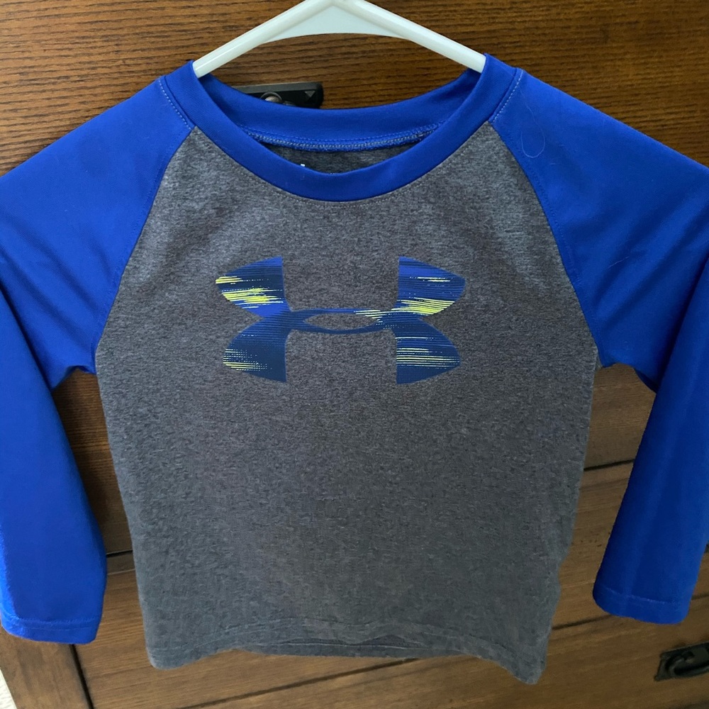 Boys Under Armour long sleeve shirt